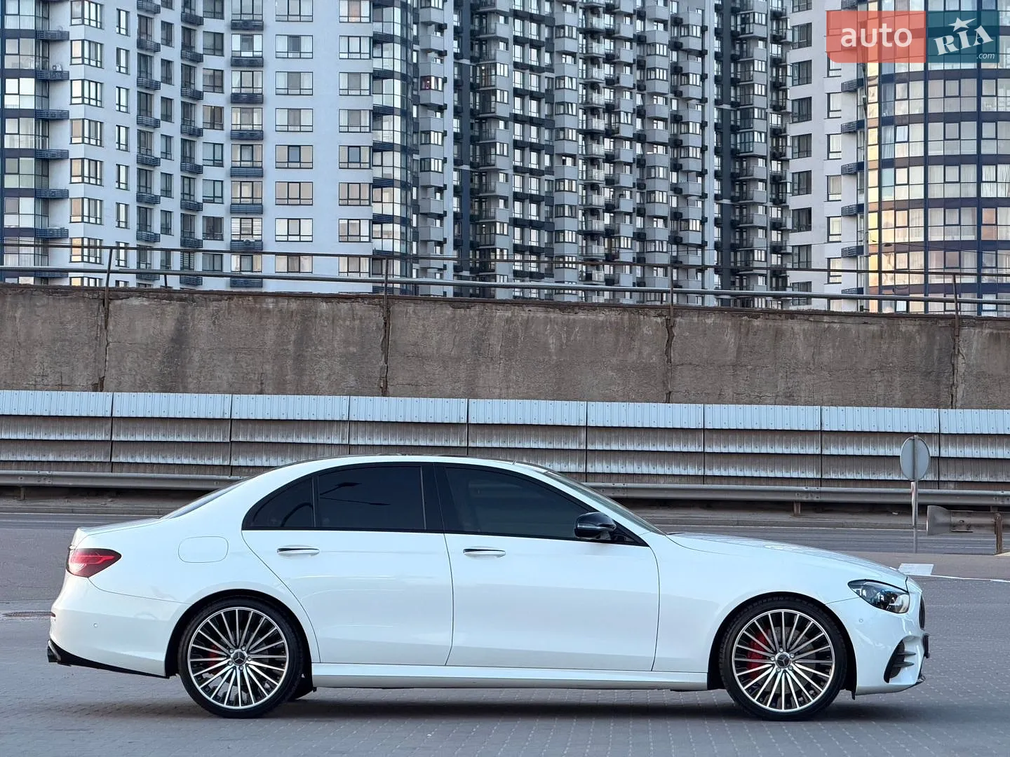 2019 Mercedes-Benz E-klasse - мініатюра 3