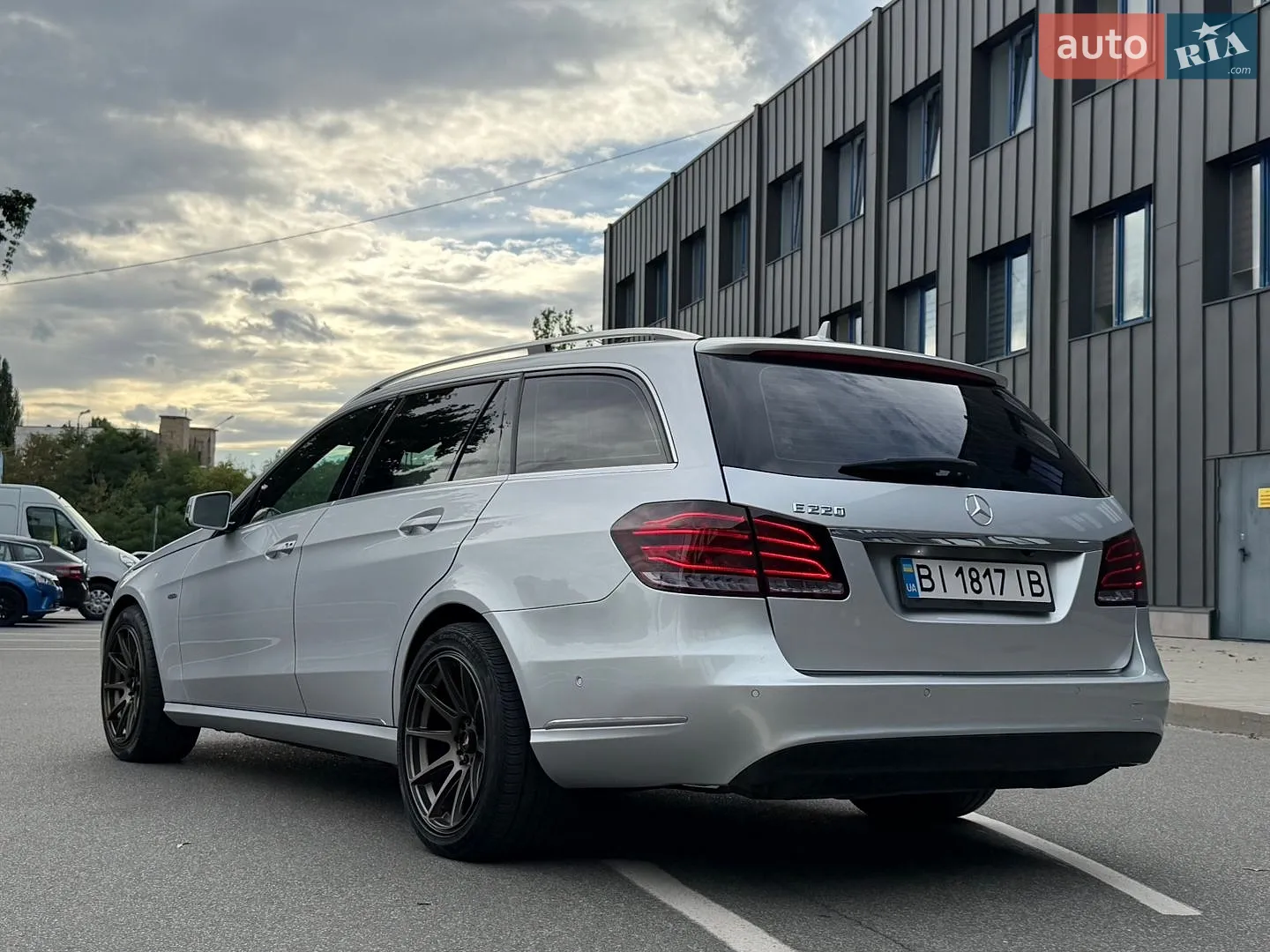 2015 Mercedes-Benz E-klasse - мініатюра 2