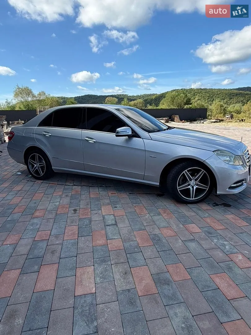 2012 Mercedes-Benz E-klasse - мініатюра 3