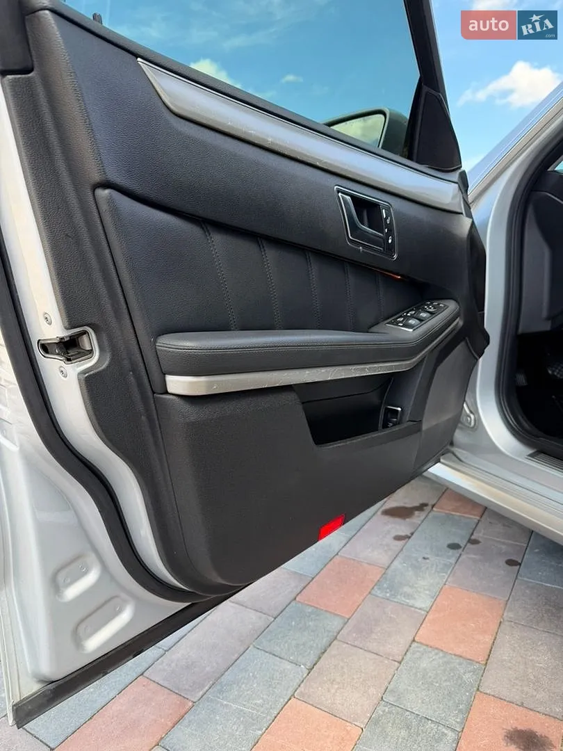 2012 Mercedes-Benz E-klasse - мініатюра 18