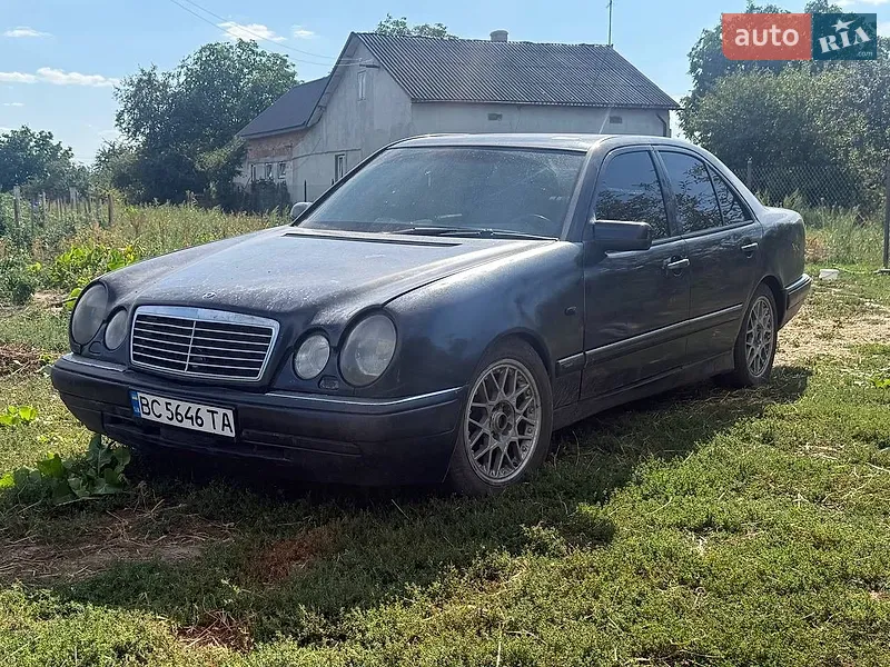 Mercedes-Benz E-Class 1997