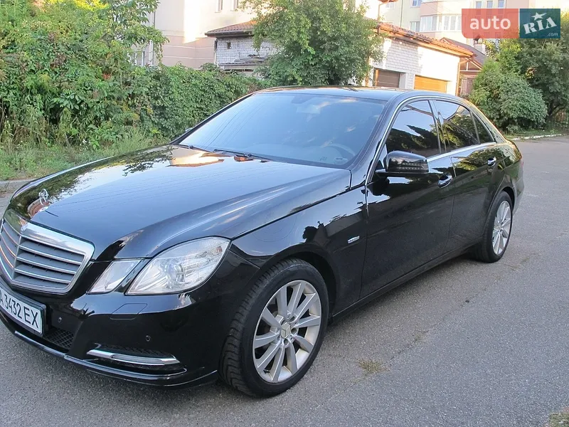 Mercedes-Benz E-Class 2012
