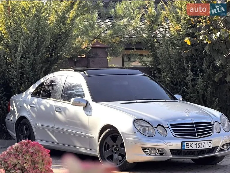 Mercedes-Benz E-Class 2003