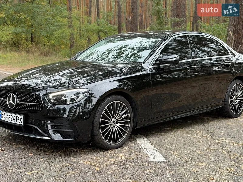 Mercedes-Benz E-Class 2021