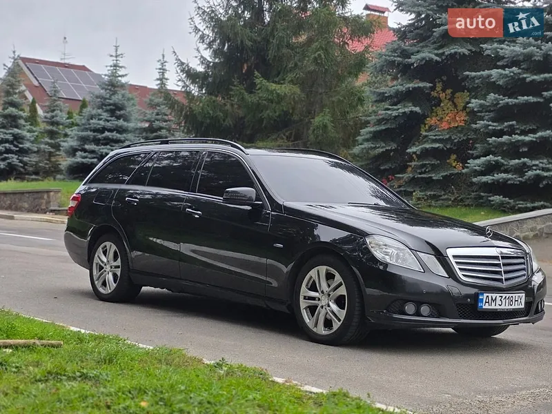 Mercedes-Benz E-Class 2010