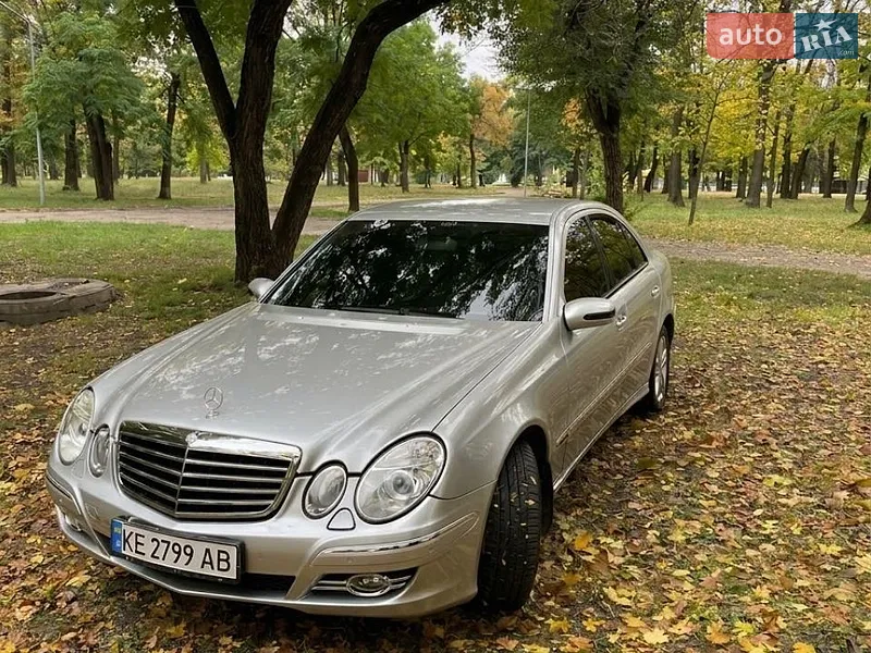 Mercedes-Benz E-Class 2004