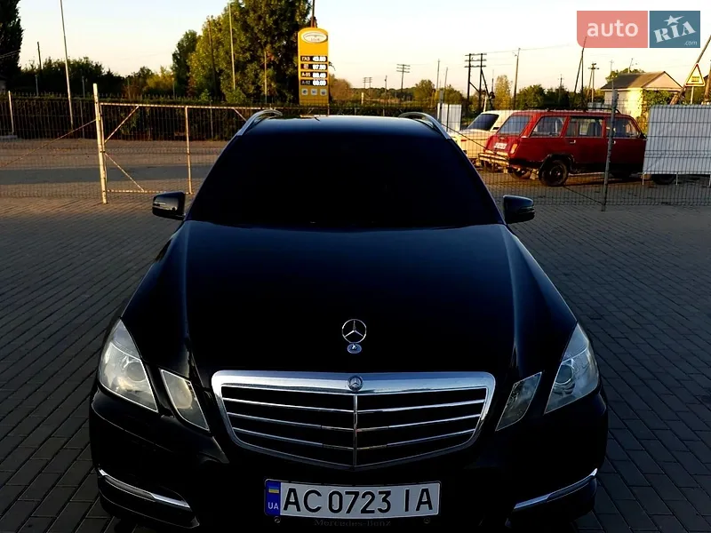 Mercedes-Benz E-Class 2012