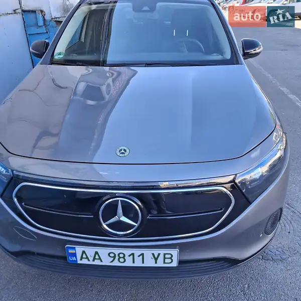 Mercedes-Benz EQA 2023