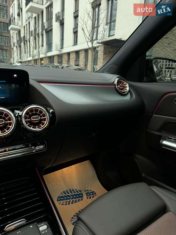 Хетчбек Mercedes-Benz EQA 2021 в Києві