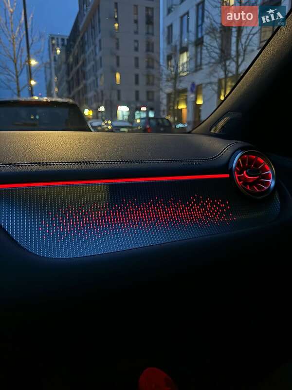 Хетчбек Mercedes-Benz EQA 2021 в Києві