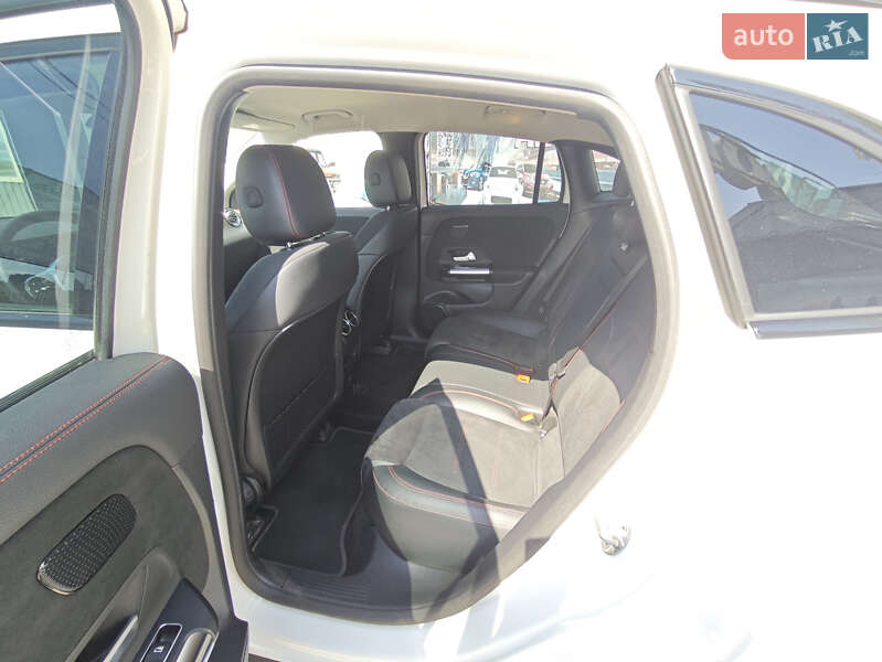 Хетчбек Mercedes-Benz EQA 2021 в Києві