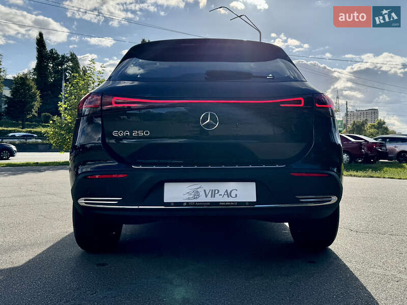 Хэтчбек Mercedes-Benz EQA 2021 в Киеве