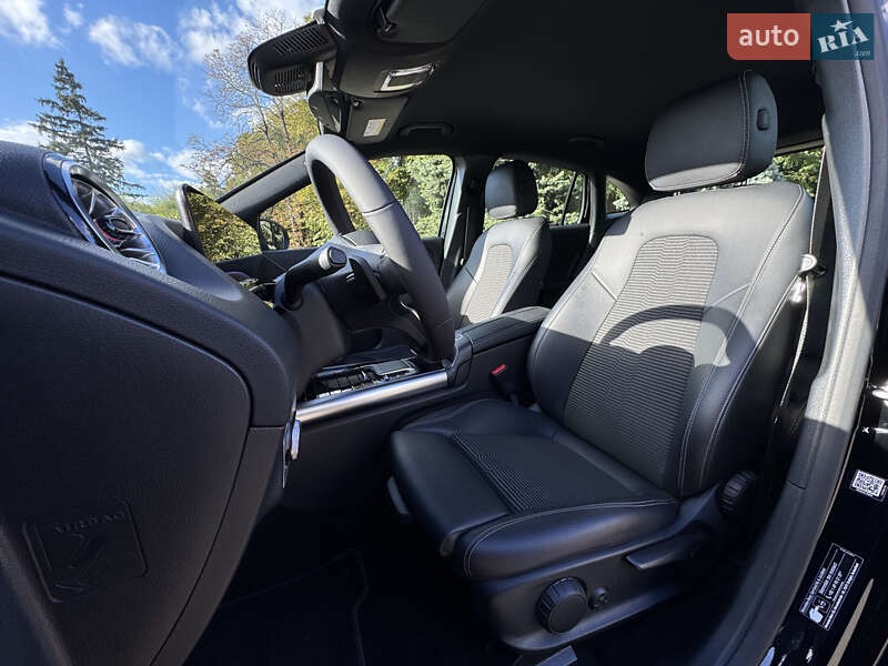 Хэтчбек Mercedes-Benz EQA 2021 в Киеве