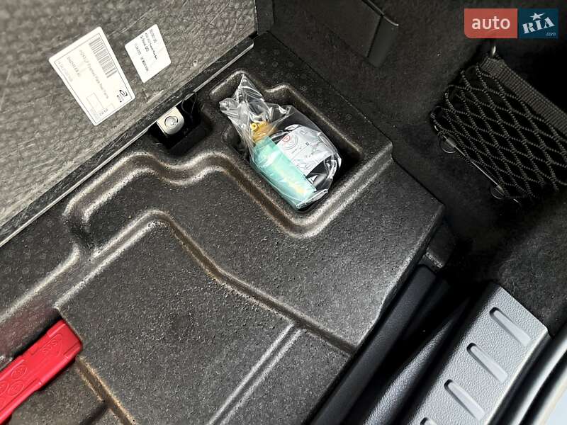 Хетчбек Mercedes-Benz EQA 2022 в Києві