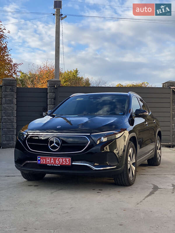 Mercedes-Benz EQA 2021