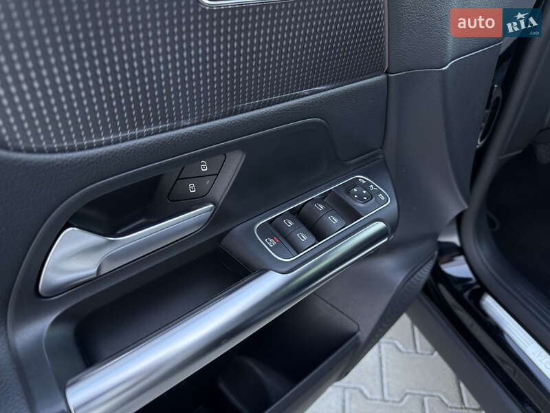 Хетчбек Mercedes-Benz EQA 2021 в Мукачевому