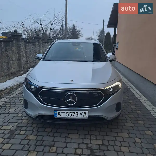 Mercedes-Benz EQA 2021