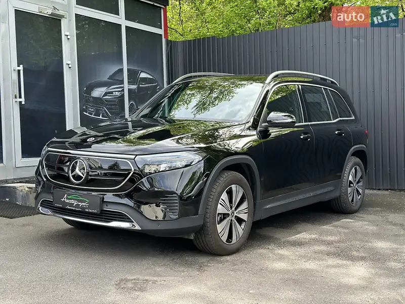 Позашляховик / Кросовер Mercedes-Benz EQB 2023 в 