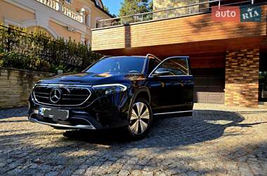 Внедорожник / Кроссовер Mercedes-Benz EQB 2023 в 