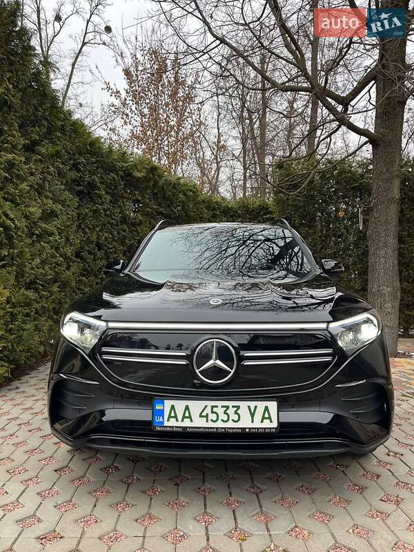 Позашляховик / Кросовер Mercedes-Benz EQB 2022 в Києві