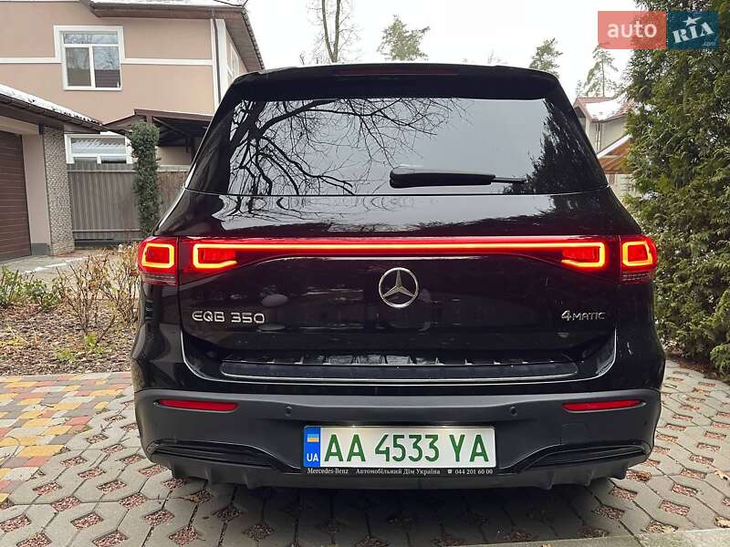 Позашляховик / Кросовер Mercedes-Benz EQB 2022 в Києві