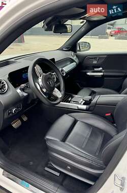 Позашляховик / Кросовер Mercedes-Benz EQB 2022 в 