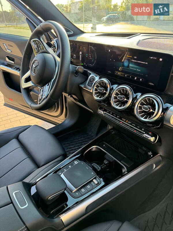 Внедорожник / Кроссовер Mercedes-Benz EQB 2023 в Миргороде