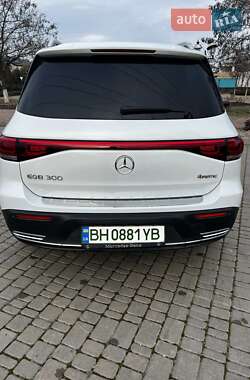 Внедорожник / Кроссовер Mercedes-Benz EQB 2023 в 