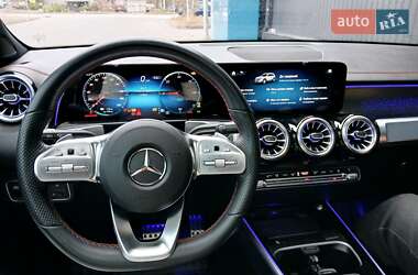 Внедорожник / Кроссовер Mercedes-Benz EQB 2022 в 