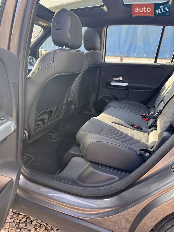 Внедорожник / Кроссовер Mercedes-Benz EQB 2023 в Косове