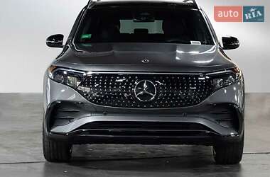 Позашляховик / Кросовер Mercedes-Benz EQB 2024 в 