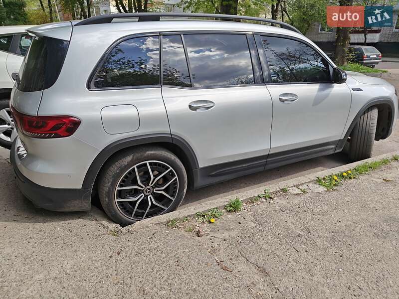 Внедорожник / Кроссовер Mercedes-Benz EQB 2022 в Львове