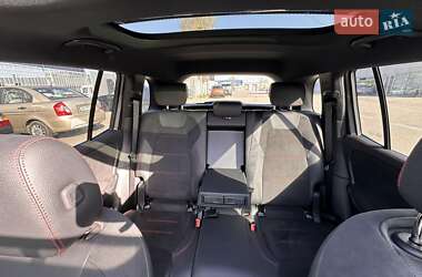 Позашляховик / Кросовер Mercedes-Benz EQB 2023 в 