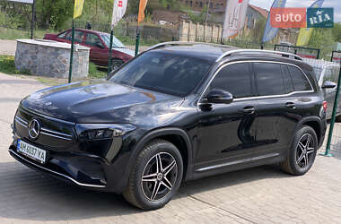 Внедорожник / Кроссовер Mercedes-Benz EQB 2023 в 
