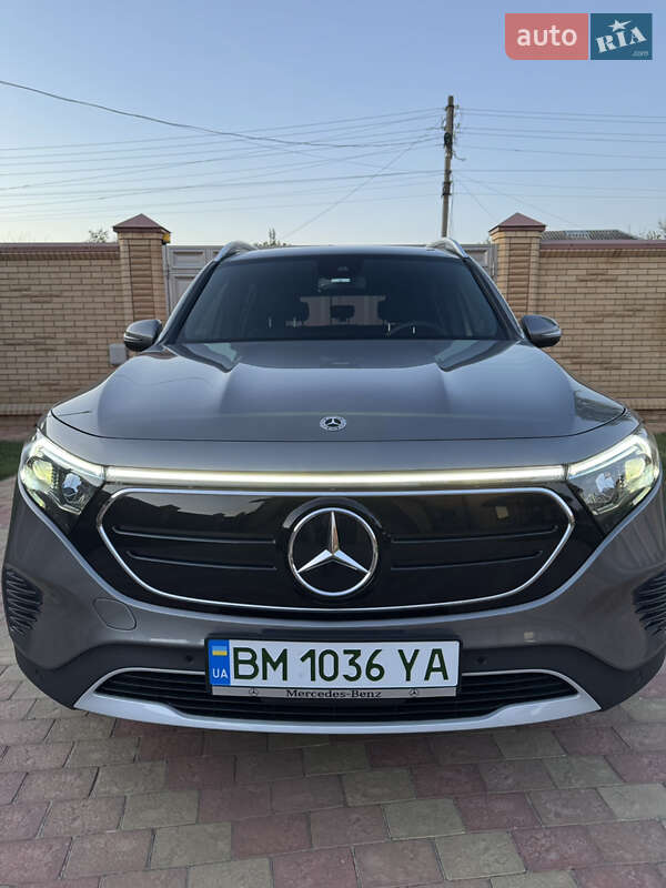 Mercedes-Benz EQB 2023