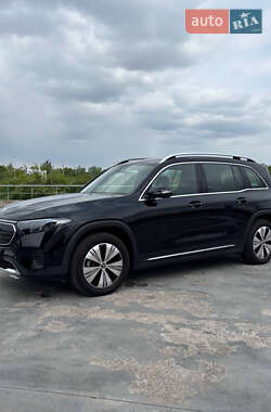 Позашляховик / Кросовер Mercedes-Benz EQB 2023 в 