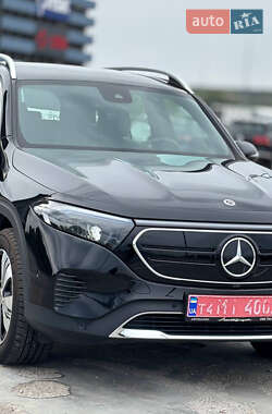 Позашляховик / Кросовер Mercedes-Benz EQB 2023 в 
