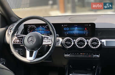 Внедорожник / Кроссовер Mercedes-Benz EQB 2023 в 