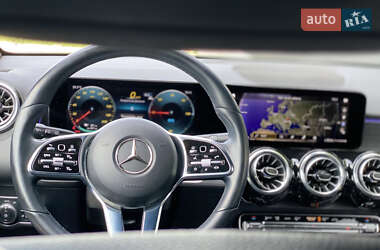 Внедорожник / Кроссовер Mercedes-Benz EQB 2023 в 