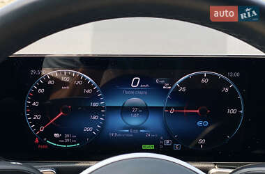 Внедорожник / Кроссовер Mercedes-Benz EQB 2023 в 