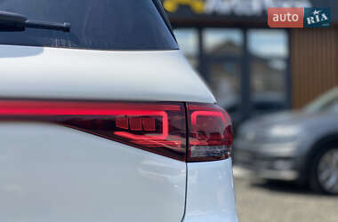 Внедорожник / Кроссовер Mercedes-Benz EQB 2023 в 
