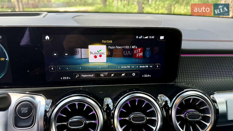 Позашляховик / Кросовер Mercedes-Benz EQB 2023 в Києві