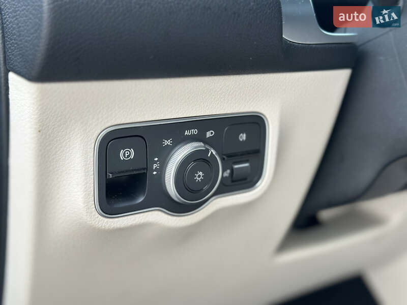 Внедорожник / Кроссовер Mercedes-Benz EQB 2023 в Луцке