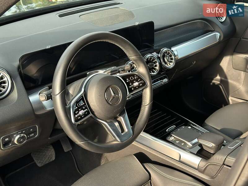 Позашляховик / Кросовер Mercedes-Benz EQB 2023 в Києві