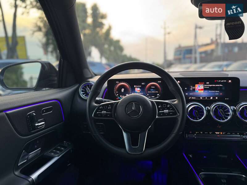 Внедорожник / Кроссовер Mercedes-Benz EQB 2023 в Львове