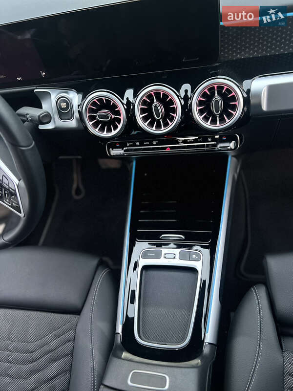 Позашляховик / Кросовер Mercedes-Benz EQB 2024 в Турці