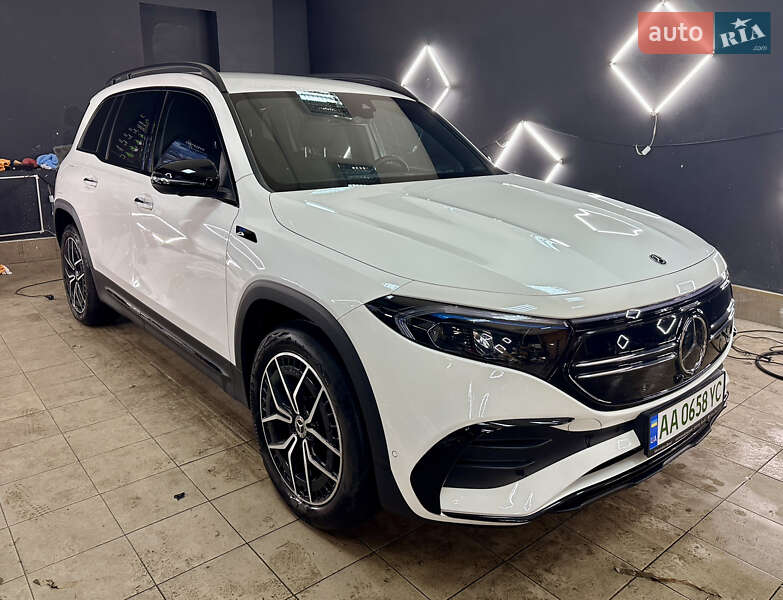 Внедорожник / Кроссовер Mercedes-Benz EQB 2022 в Киеве