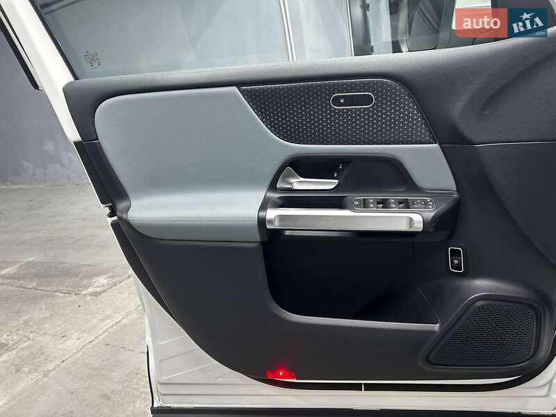 Внедорожник / Кроссовер Mercedes-Benz EQB 2024 в Черновцах