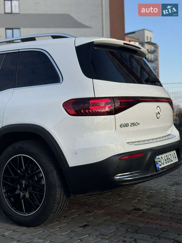 Внедорожник / Кроссовер Mercedes-Benz EQB 2024 в Ивано-Франковске