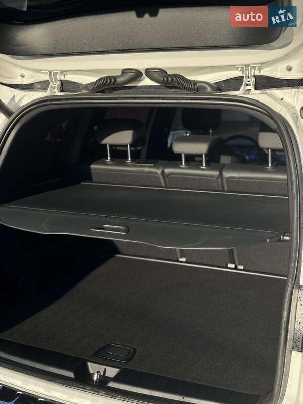 Внедорожник / Кроссовер Mercedes-Benz EQB 2024 в Ивано-Франковске